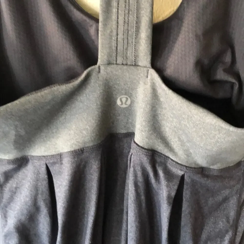 Lululemon Power Dance Grey Top Size 6